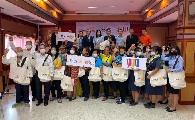 เข้าร่วมสัมมนาส่งเสริมสันติภาพ เพื่อผู้นำชุมชน