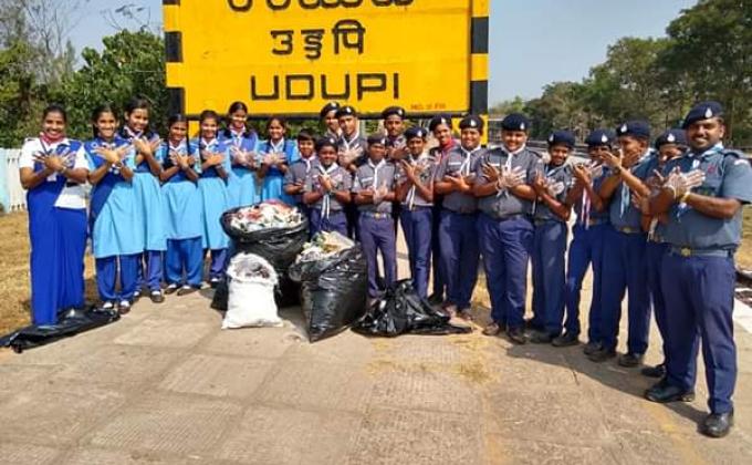 " 31'st month Swachh Bharat Cleanliness Drive" at Indrali Railway Station by BSG District Association Udupi, Karnataka state, India. 