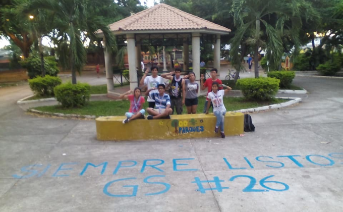 100 PARQUES