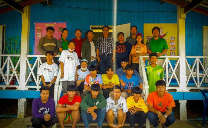 ติดตั้งไฟฟ้าให้กับโรงเรียนบ้านกองม่องทะ บ้านสาละวะ