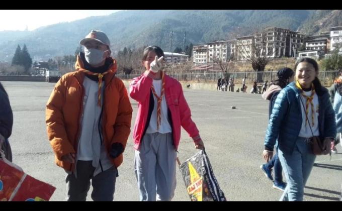 Cleaning Camping at Thimphu Sunday Market. 