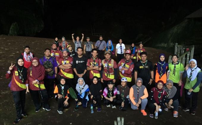 Gua Niah Peace Rambler expedition