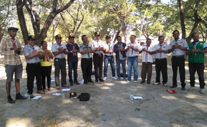 President of Scout Municipality with its structure visit the scout group of Emaus