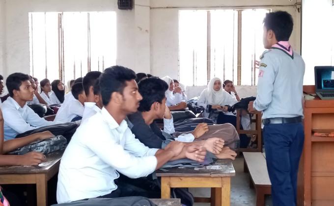 Public awareness campaign to prevent dengue and chikungunya diseases