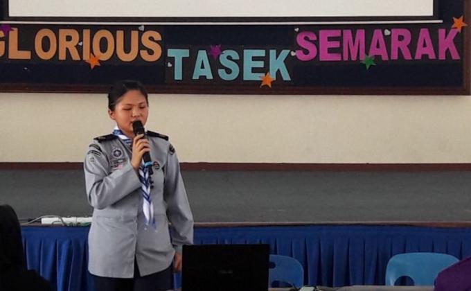 Taklimat MOP Oleh koordinater Johor Bahru.Tan Kuan Tee dari SJK(C)Foon Yew1