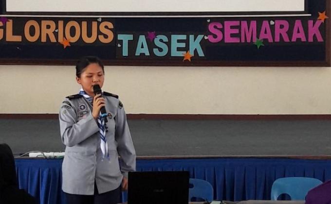 Taklimat MOP oleh koordinator MOP Johor Bahru, Tan Kuan Tee dari SJK(C)Foon Yew 1
