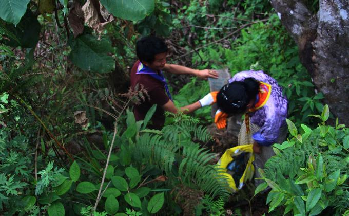 CLEAN UP CHONGZHU. our place....our planet.....our resronsibility.