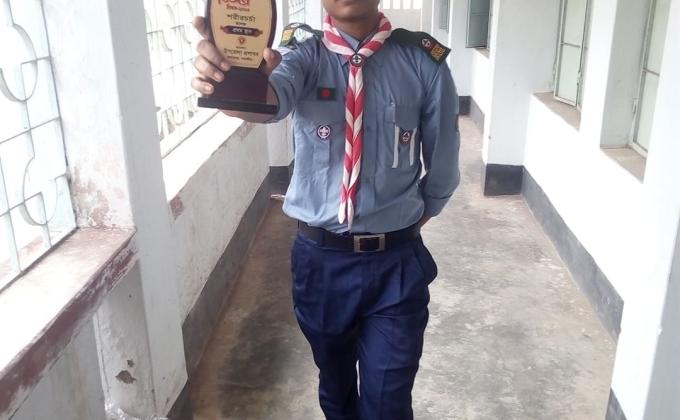 Plastic tide turner challenge badge