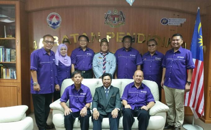 KUNJUNG HORMAT KE JABATAN PENDIDIKAN WP LABUAN