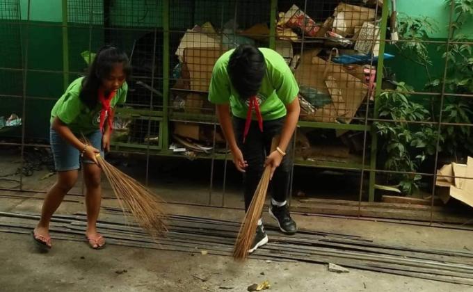 Day 2 Cleaning School Grounds SWA Entry of Caloocan High School Senior Scouts