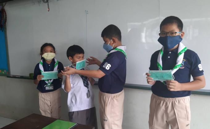 การสวมหน้ากากอนามัยเพื่อป้องกันฝุ่นละอองPM2.5