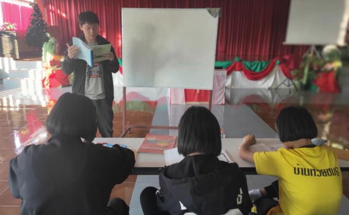 Helping villagers at Chiang Rai 2019