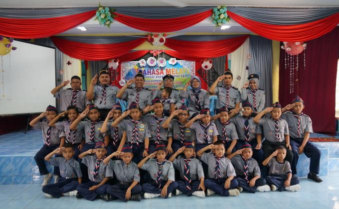 MAJLIS PENYERAHAN KAD KEAHLIAN 2016 DEWAN AMINUDDIN BAKI SK PALONG 14(F) ​25 APRIL 2016