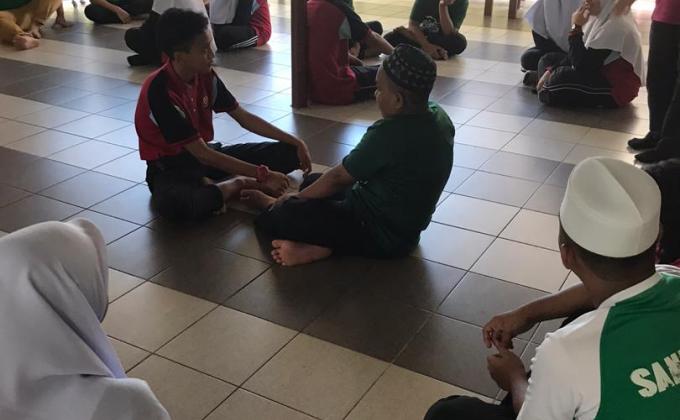 PUSAT JAGAAN ANAK-ANAK YATIM RUMAH AL-YAKIN : KAMI DATANG