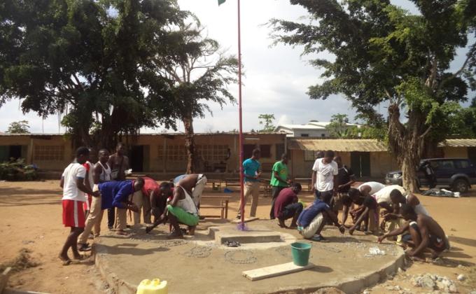 Rehabilitation of defective masts in public schools!