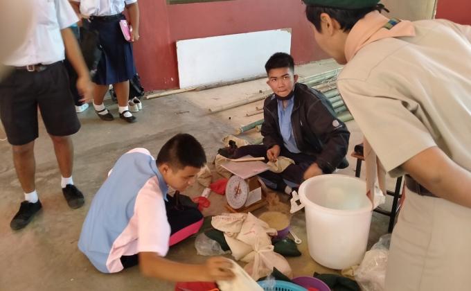 ฝึกซ้อมลูกเสือกองร้อยพิเศษ ประเภทวิสามัญเข้าร่วมเเข่งขันการสร้างอุปกรณ์เพื่อให้บริการ