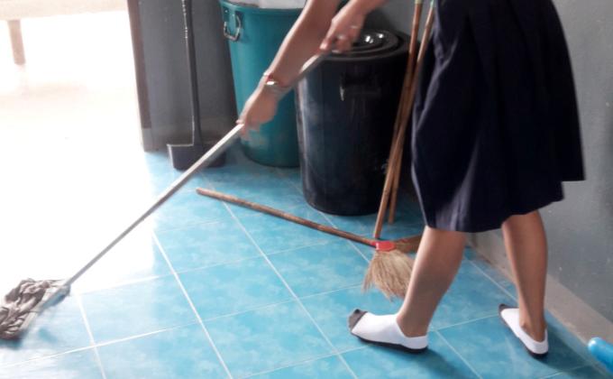 ทำความสะอาดห้องเรียน