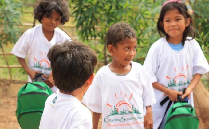 Distribution of Educational Pack and Food Pack to the indigenous kids 