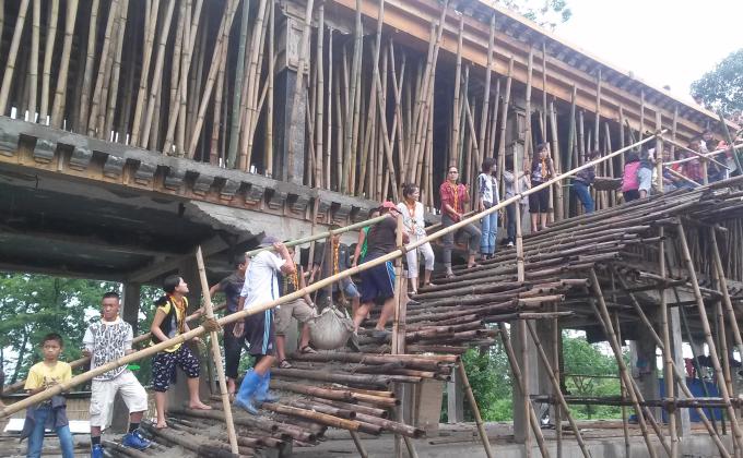 Scouts as and helping Agent