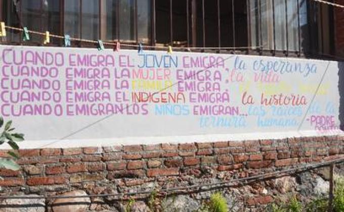 CAMMInando por un mundo mejor: Sensibilización en torno a la situación de la población migrante en Querétaro y trabajo con personas migrantes