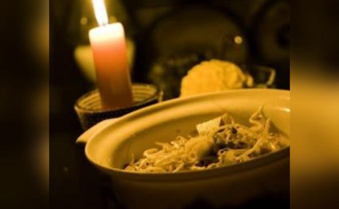 Dinner in the dark