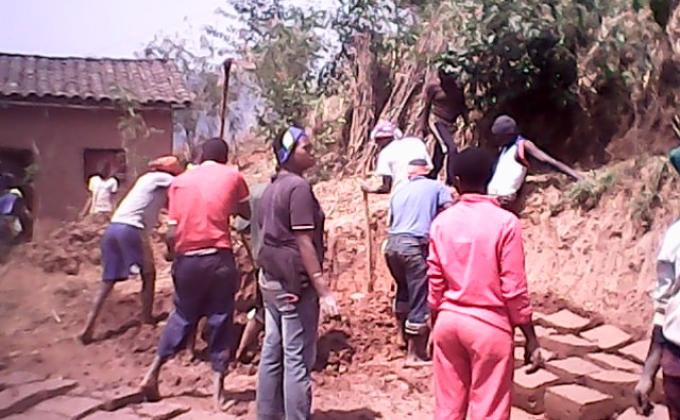 building the medium house of poor woman