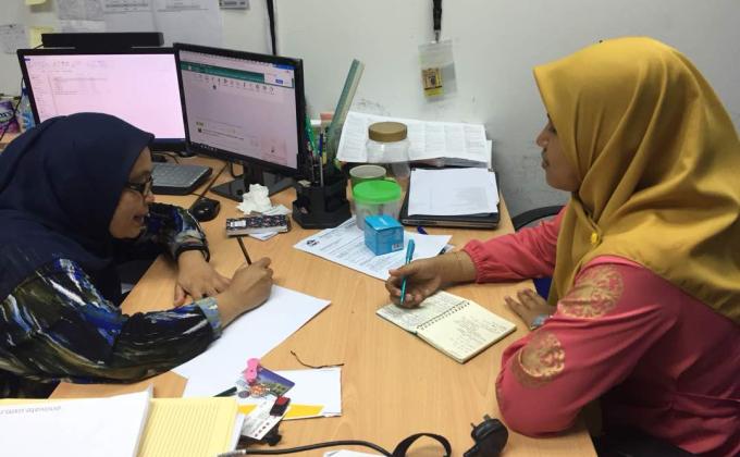 discussion with district commissioner