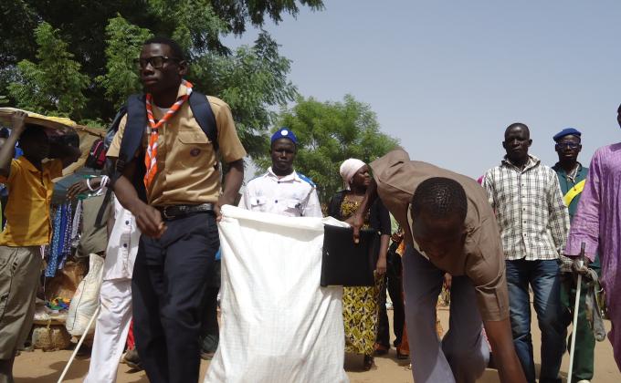 Mop project part in Niger; the commity of religious Dialogue done a community salubrity project