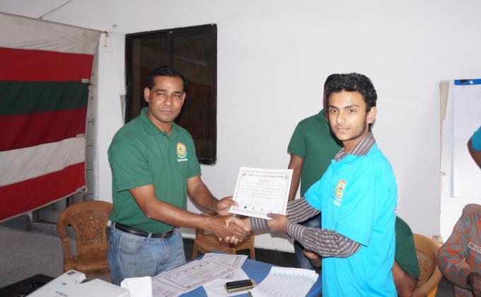 Community Volunteer Traning Program (CLVTP) Certificate taking from my CC.....অগ্নিনির্বাপন,অগ্নি প্রতিরোধ, উদ্ধার ও প্রাথমিক চিকিৎসা বিষয়ক কোর সার্টিফিকেট বিতরণ অনুষ্ঠান 