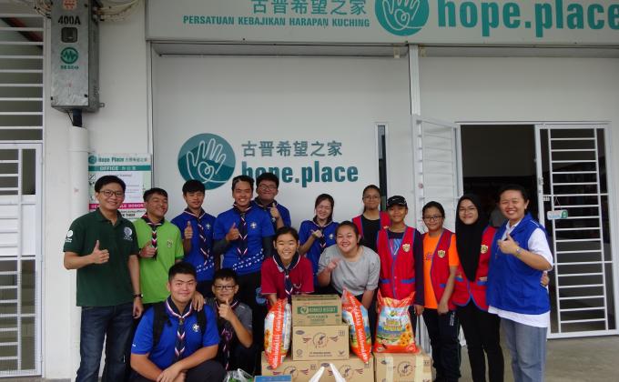 Community Service with Interact Club of SMK DPHA Gapor, Stampin and Hope Place Kuching PART 2!!! 