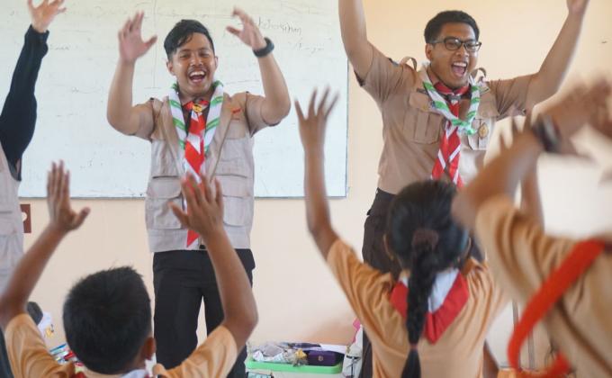 Kemah Perdamaian Natuna