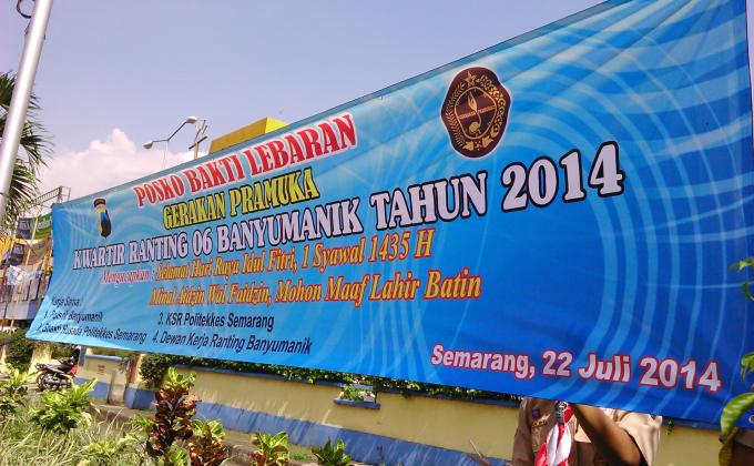 Scouts care for traffic