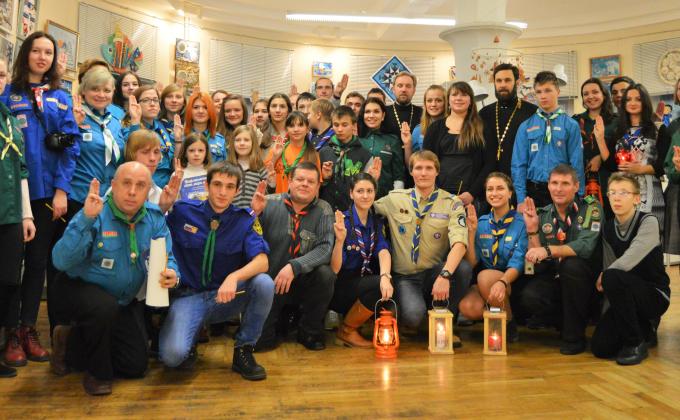 Scouts of the National Organization of the Scouts of Ukraine brought the Light of Peace to Minsk