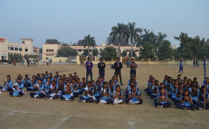 Mandali rally