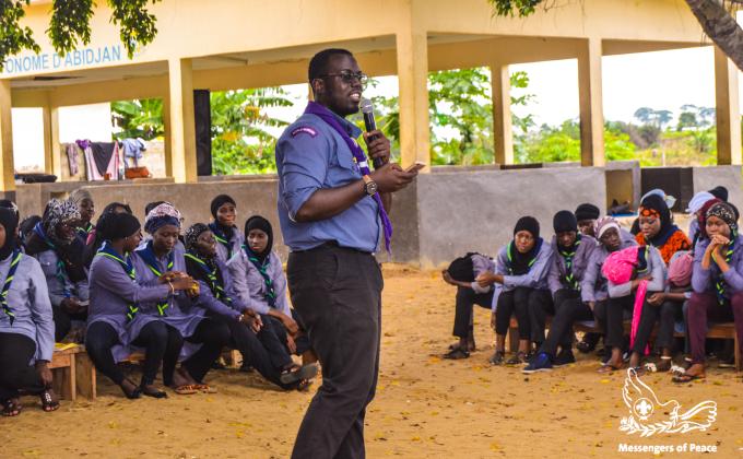 Scouts Musulman de Côte d'Ivoire: ATELIER D’INITIATION AU PROGRAMME MESSAGERS DE LA PAIX DU SCOUTISME MONDIAL PENDANT LEUR CAMP NATIONAL DE LA BRANCHE VERTE