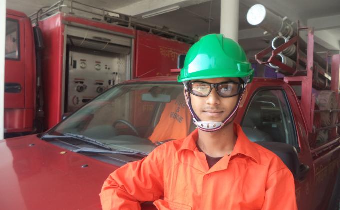 অগ্নিনির্বাপন,অগ্নি প্রতিরোধ, উদ্ধার ও প্রাথমিক চিকিৎসা বিষয়ক কোর্স. Fair Service & Civil Defence