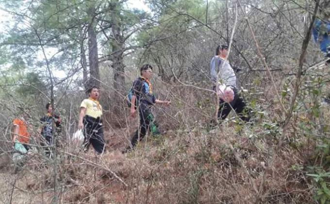 Hike and race 