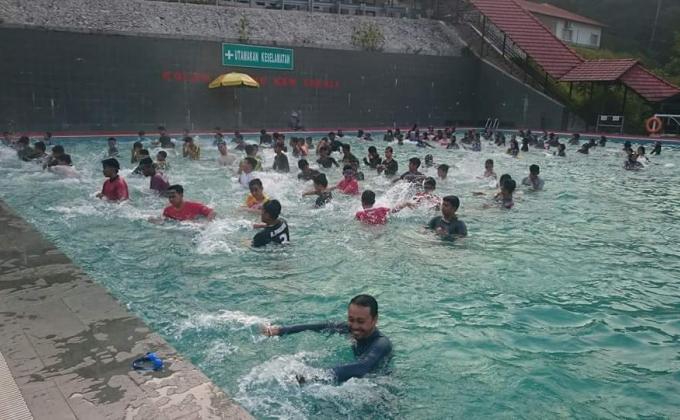 Ujian Renang Dan Menyelamat CPR 2017