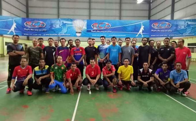 kerjaya berbeza tetapi minat yang sama