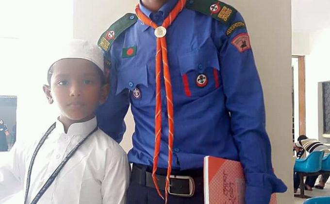 হজ্জ ক্যাম্পে সেবা প্রদান