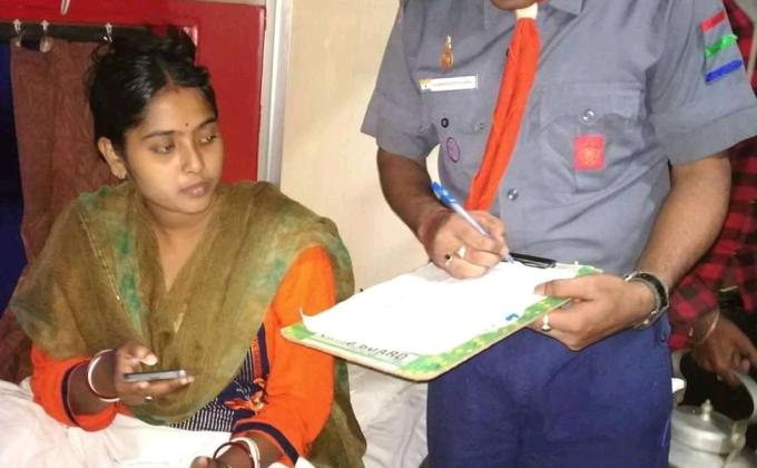 4th Day गोमो रेलवे स्टेशन में यात्रियों से प्रतिक्रया (Passengers Feedback ) @E.C.RLY GOMOH,DHANBAD