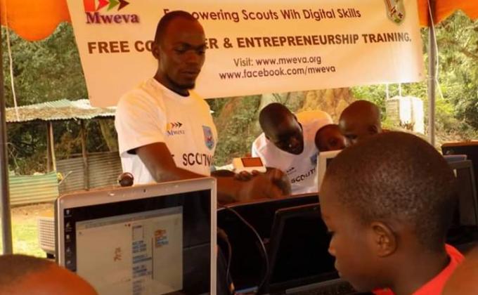 EMPOWERING SCOUTS WITH DIGITAL SKILLS.