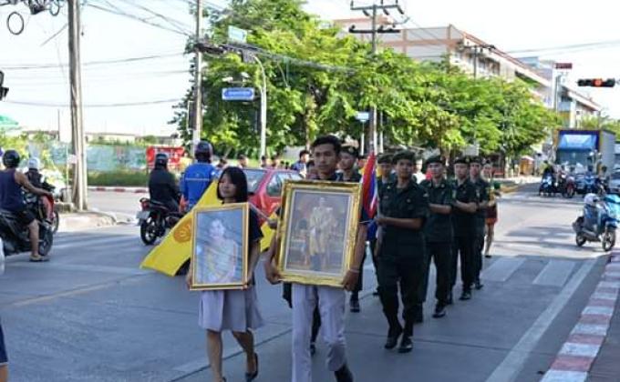 แห่เทียนพรรษา