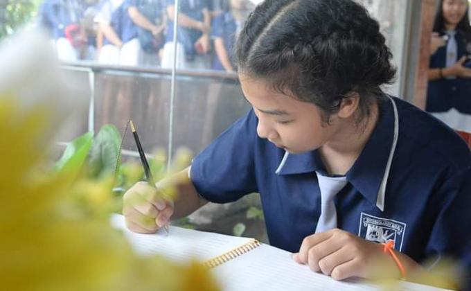 พิธีลงนามถวายพระพรชัยมงคล ร.10
