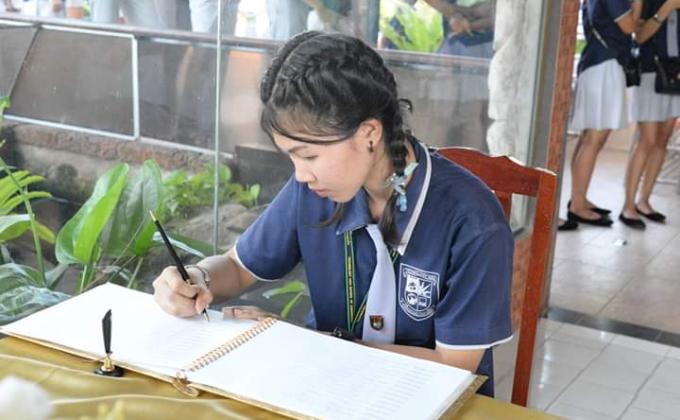 พิธีลงนามถวายพระพรชัยมงคล(รัชกาลที่10)