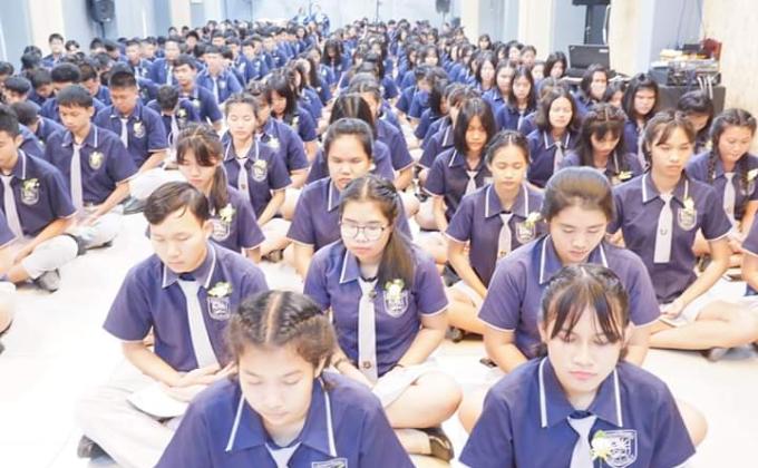 ฟังบรรยาธรรม