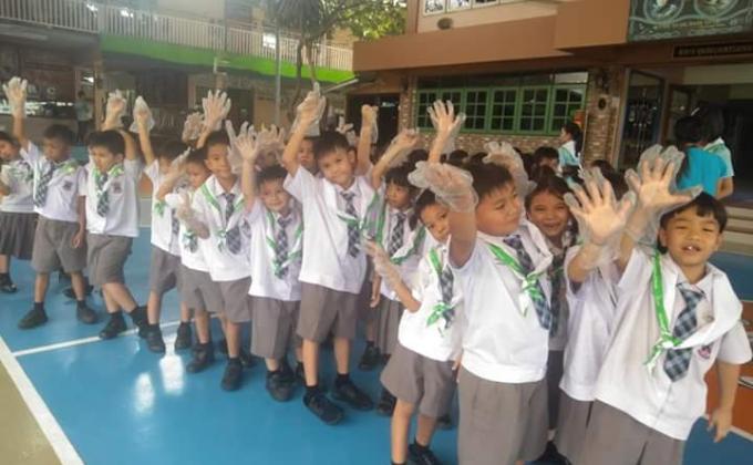 โรงเรียนสะอาดด้วยมือเรา