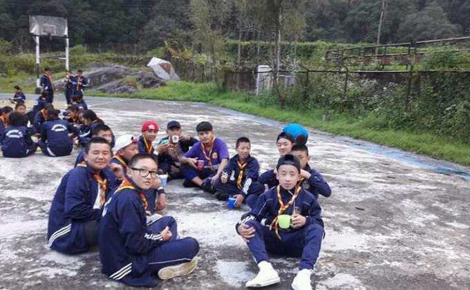 Nazhoen and Nachung camping 
