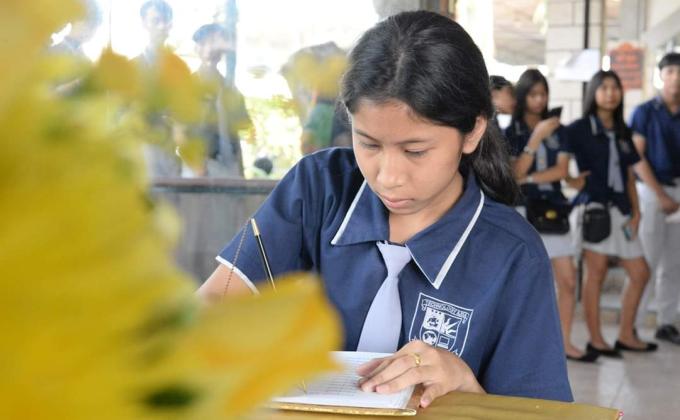 พิธีลงนาม​ถวายพระพร​ชัย​มงคล​ (รัชกาลที่10)​