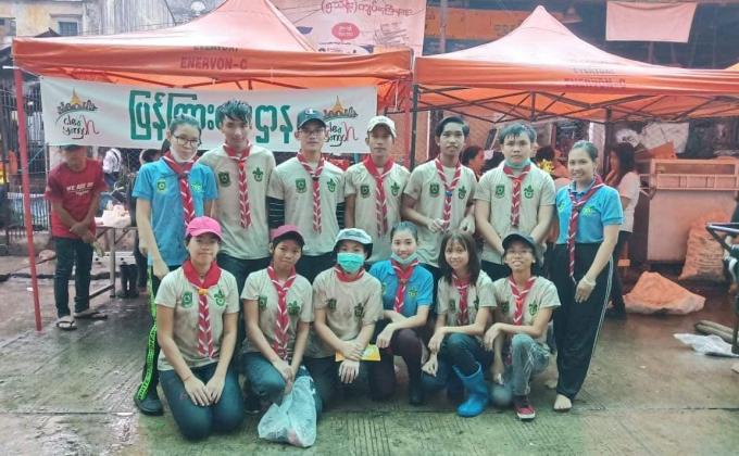 Myanmar Scout Behind th 42 street Clean Up Challenge(Rovers In Action)